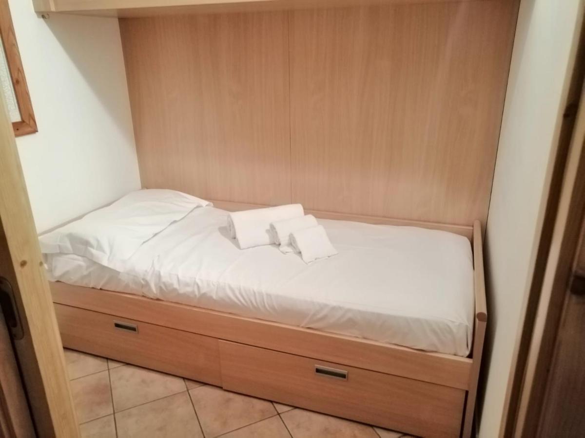 Apartment "Casa Maya" Меццана Екстер'єр фото